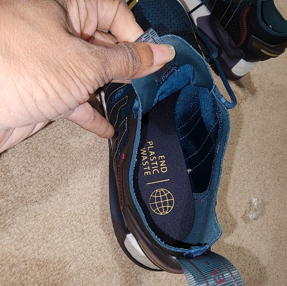 ADIDAS WOMAN ATHLETIC SHOES - Picture 5 of 5